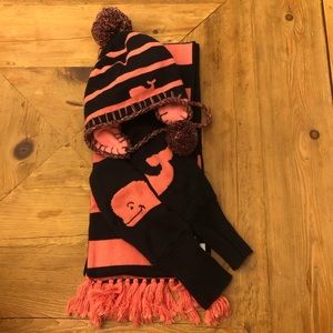 Vineyard Vines winter set: Hat, Scarf, Mittens